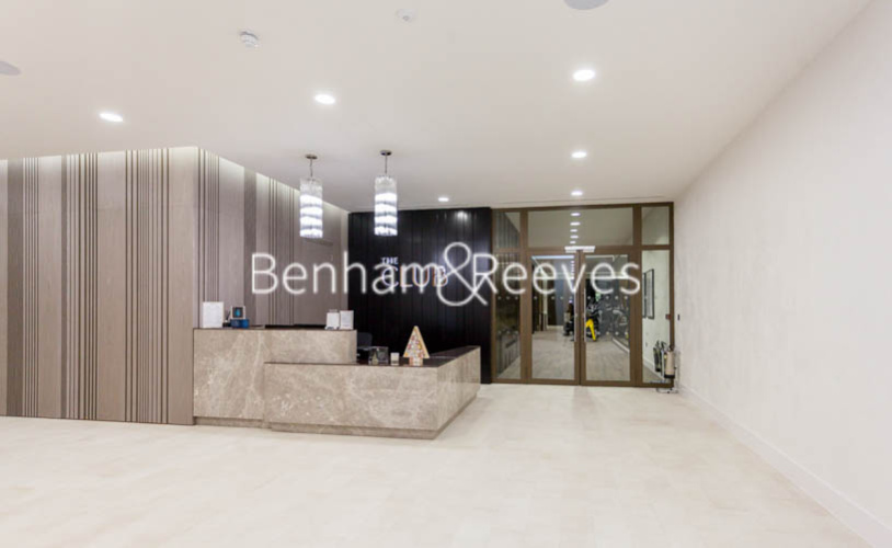 1 bedroom flat to rent in Vaughan Way, London Dock, E1W-image 8