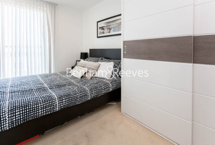 1 bedroom flat to rent in Seafarer Way, Surrey Quays, SE16-image 10