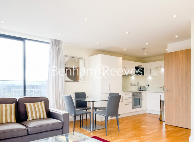 1 bedroom flat to rent in Maltby Street, Bermondsey, SE1-image 2