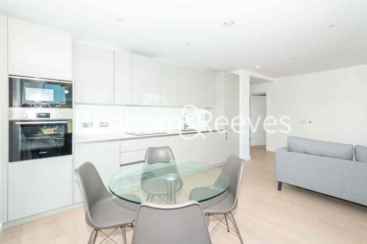 2 bedrooms flat to rent in Deacon Street, Elephant and Castle, SE17-image 2