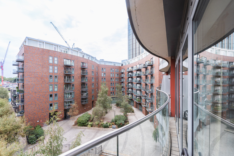 1 bedroom flat to rent in Canada Water, London, SE16-image 10