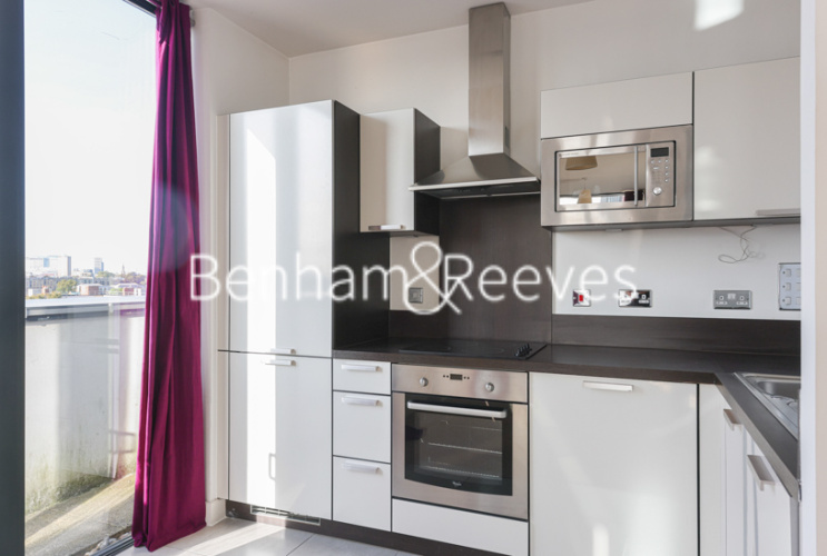 1 bedroom flat to rent in Needleman Street, Surrey Quays, SE16-image 2