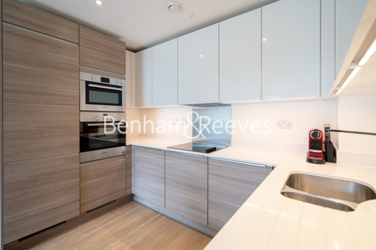 3 bedrooms flat to rent in Navigation House, Whiting Way, SE16-image 2