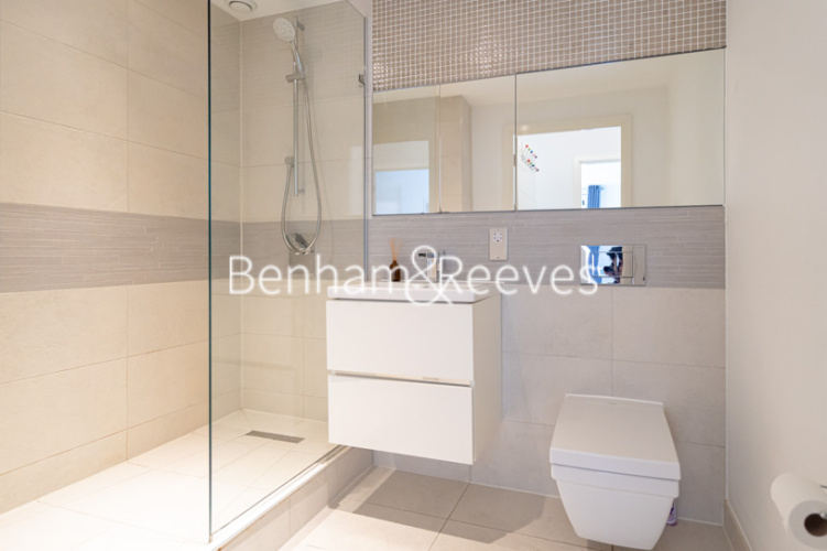 3 bedrooms flat to rent in Navigation House, Whiting Way, SE16-image 4