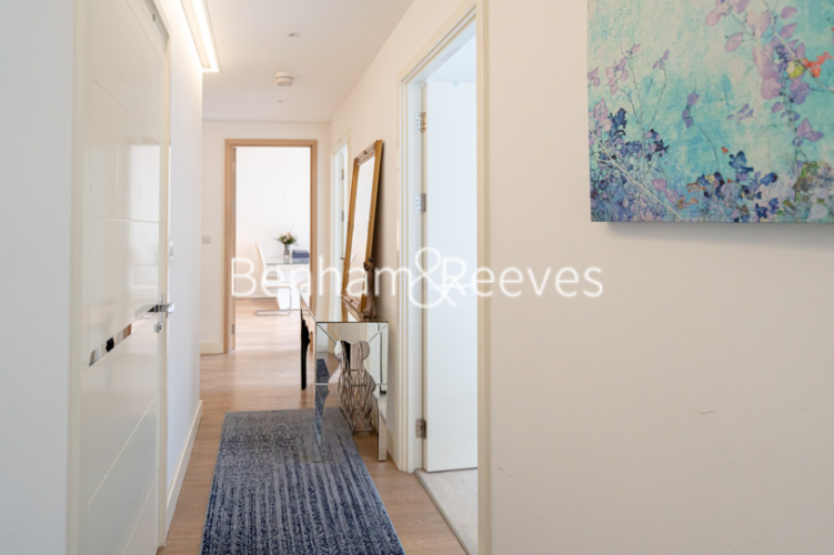 3 bedrooms flat to rent in Navigation House, Whiting Way, SE16-image 11