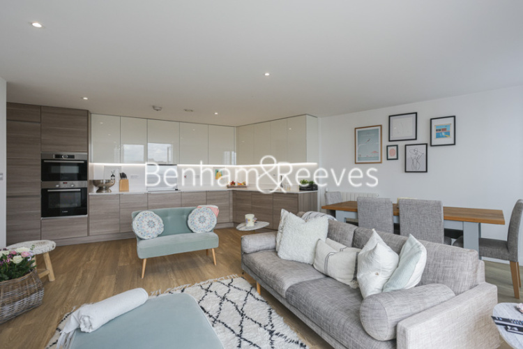 3 bedrooms flat to rent in Quinton Court, Plough Way, SE16-image 19