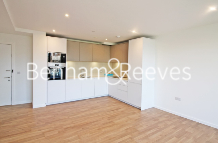 2 bedrooms flat to rent in Deptford landings, London, SE8-image 2