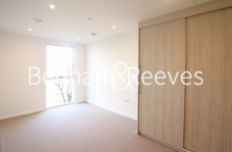 2 bedrooms flat to rent in Deptford landings, London, SE8-image 3