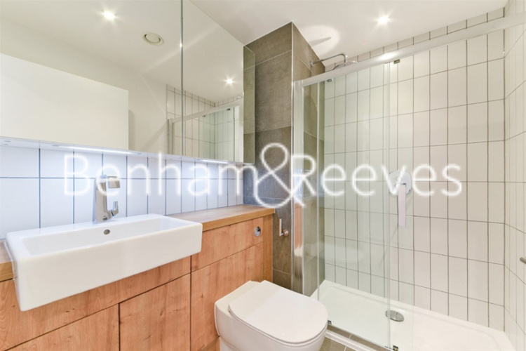 2 bedrooms flat to rent in Deptford landings, London, SE8-image 4