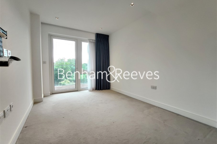 2 bedrooms flat to rent in Kew Bridge Road, Brentford,TW8-image 8