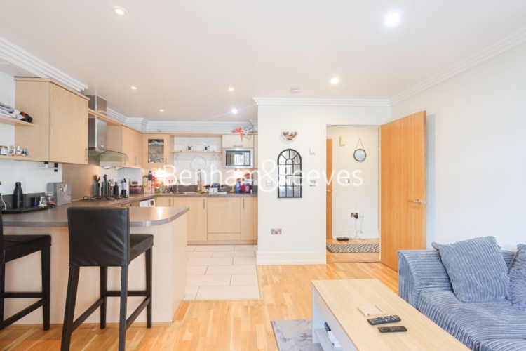 1 bedroom flat to rent in Brentford Lock, Brentford Lock,TW8-image 3