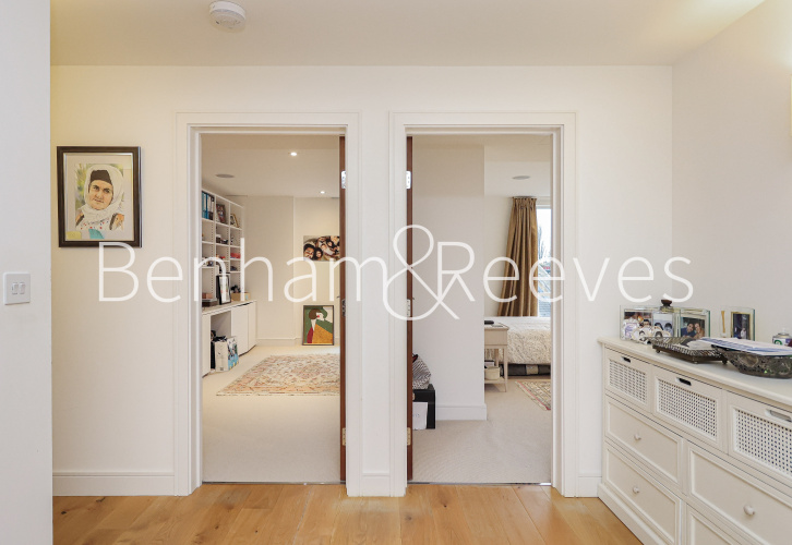 3 bedrooms flat to rent in Kew Bridge Road, Brentford, TW8-image 21