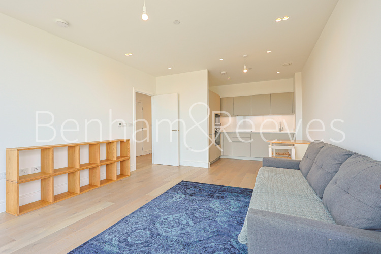 1 bedroom flat to rent in Matcham House, Acton Lane, Chiswick, W4-image 14