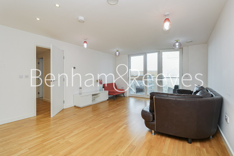 2 bedrooms flat to rent in Myrtle Court, Baltic Avenue, TW8-image 9