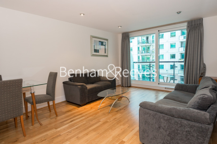 2 bedrooms flat to rent in St George’s Wharf, Nine Elms, SW8-image 1