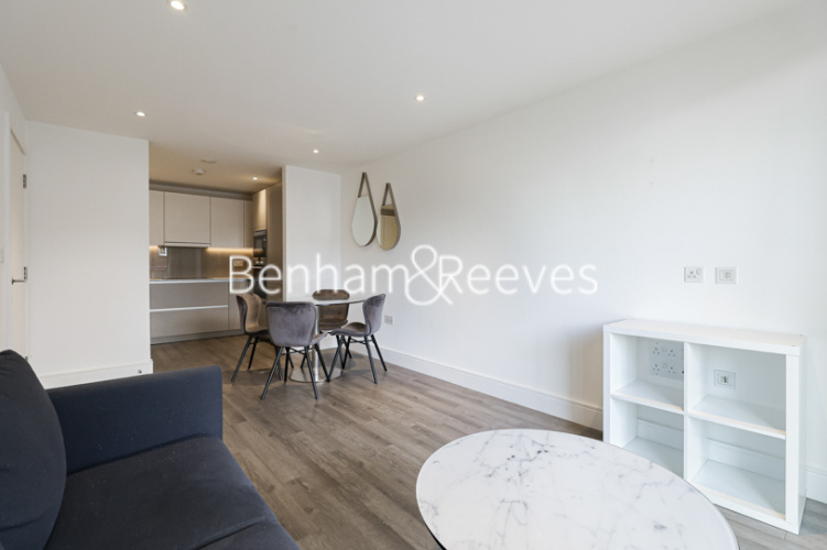 2 bedrooms flat to rent in Streatham Hill, Gaumont Place, SW2-image 15