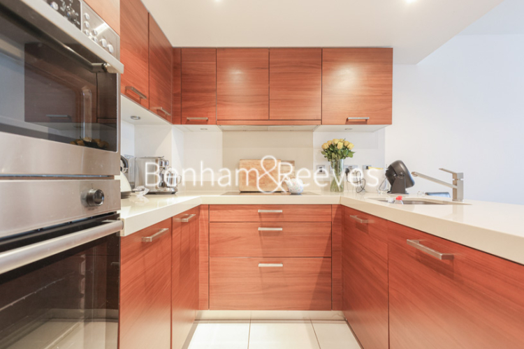 2 bedrooms flat to rent in Queenstown Road, Nine Elms, SW11-image 8