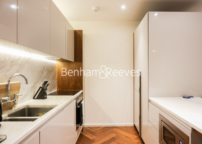 2 bedrooms flat to rent in New Union Square, Embassy Gardens, SW11-image 2