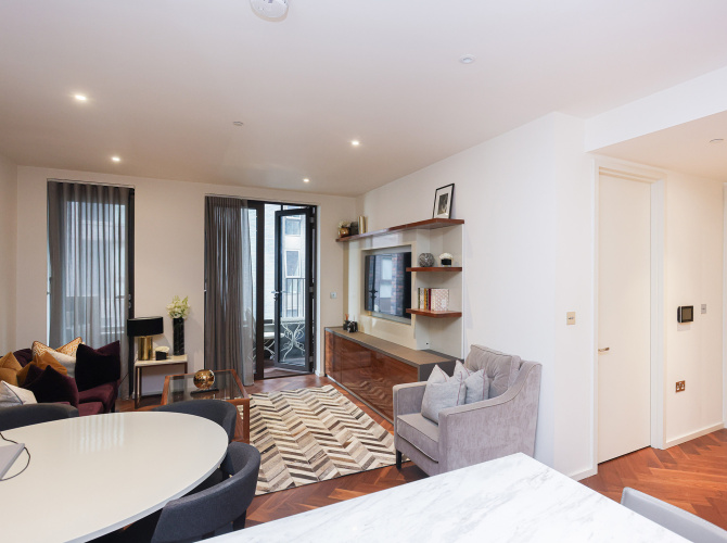 2  bedrooms flat to rent in New Union Square, Embassy Gardens, SW11-image 15