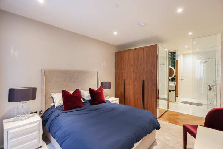 2  bedrooms flat to rent in New Union Square, Embassy Gardens, SW11-image 17