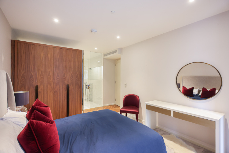 2  bedrooms flat to rent in New Union Square, Embassy Gardens, SW11-image 23