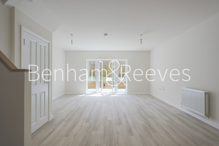 3 bedrooms house to rent in Cherry Mews, Tooting, SW17-image 17