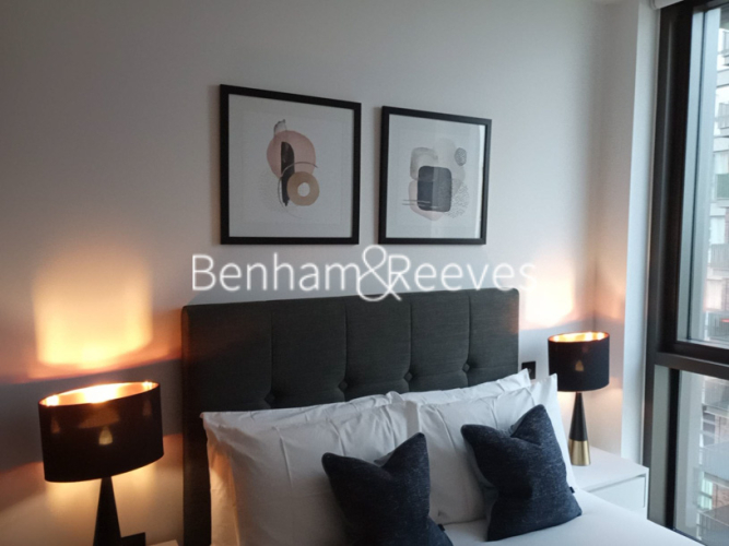 2  bedrooms flat to rent in Viaduct Gardens, Nine Elms, SW11-image 8