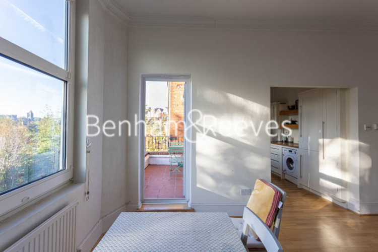 2  bedrooms flat to rent in Nassington Road, Hampstead, NW3-image 24