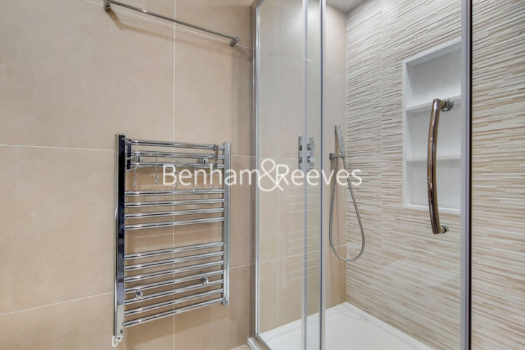 3 bedrooms flat to rent in Boydell Court, St John's Wood, NW8-image 9