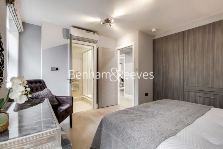 3 bedrooms flat to rent in Boydell Court, St John's Wood, NW8-image 15