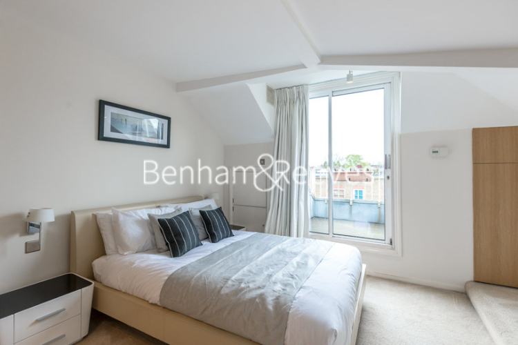 3 bedrooms flat to rent in Goldhurst Terrace, South Hampstead, NW6-image 2