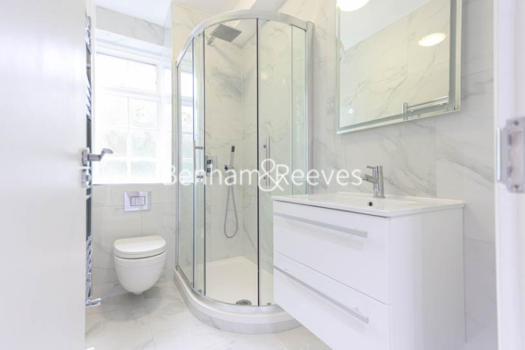 Studio flat to rent in Abbey Road, Hampstead, NW8-image 4