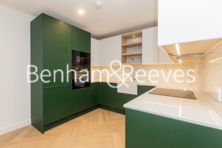 2 bedrooms flat to rent in The Hyde, West Hendon, NW9-image 2