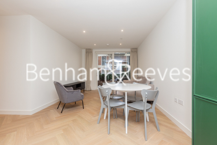 2 bedrooms flat to rent in The Hyde, West Hendon, NW9-image 17