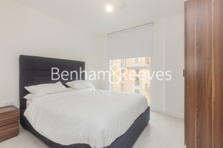 1 bedroom flat to rent in Perryfield Way, Hampstead, NW9-image 3