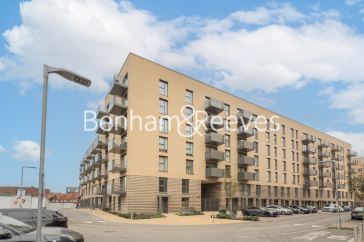 1 bedroom flat to rent in Perryfield Way, Hampstead, NW9-image 6