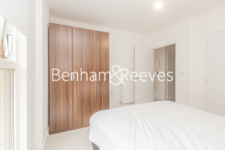 1 bedroom flat to rent in Perryfield Way, Hampstead, NW9-image 9