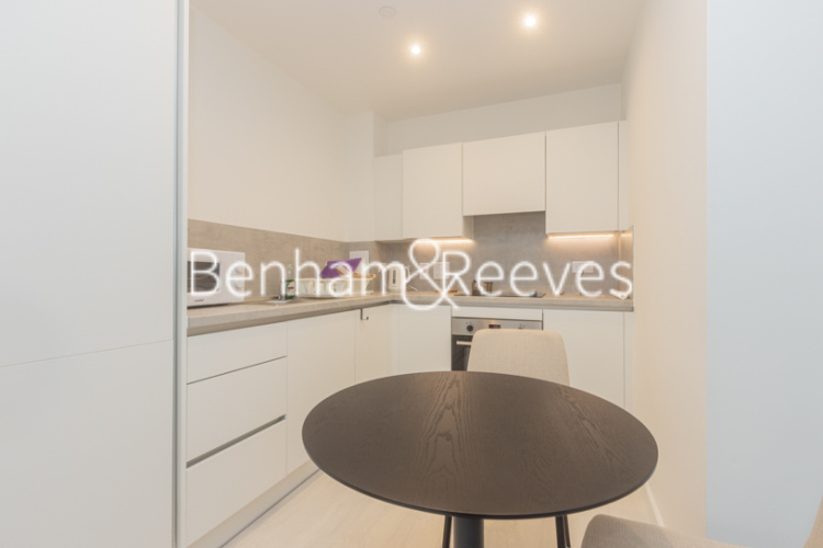 1 bedroom flat to rent in Perryfield Way, Hampstead, NW9-image 12