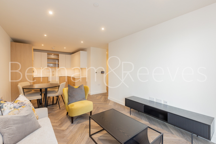 2 bedrooms flat to rent in Bower House, Silkstream, NW9-image 6