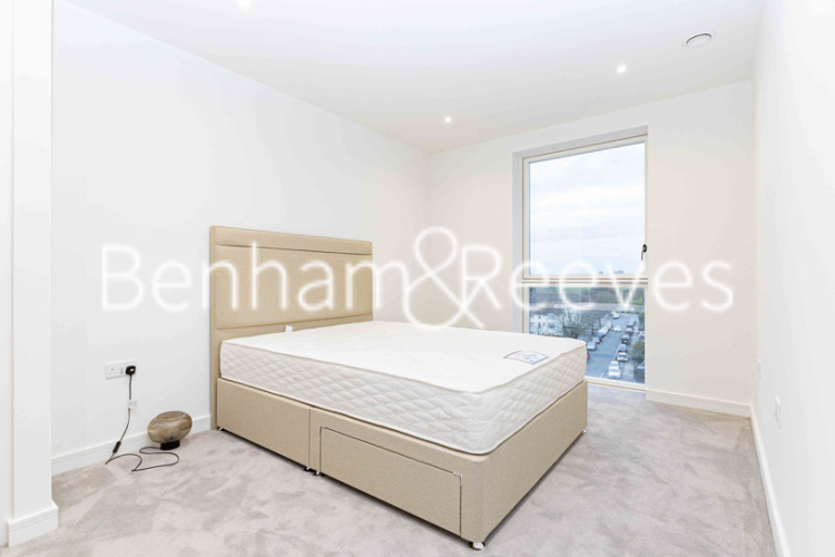 1 bedroom flat to rent in Henshaw Parade, Hampstead, NW9-image 16