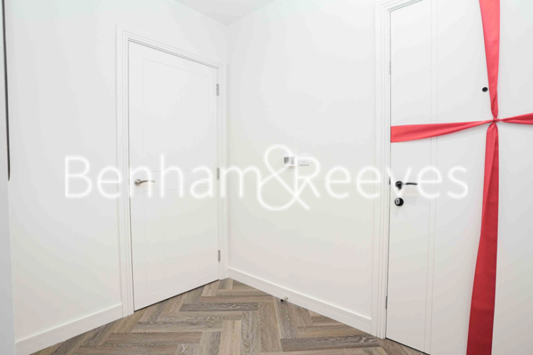 1 bedroom flat to rent in Henshaw Parade, Hampstead, NW9-image 18