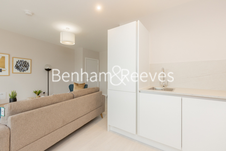 1 bedroom flat to rent in Perryfield Way, Hampstead, NW9-image 8