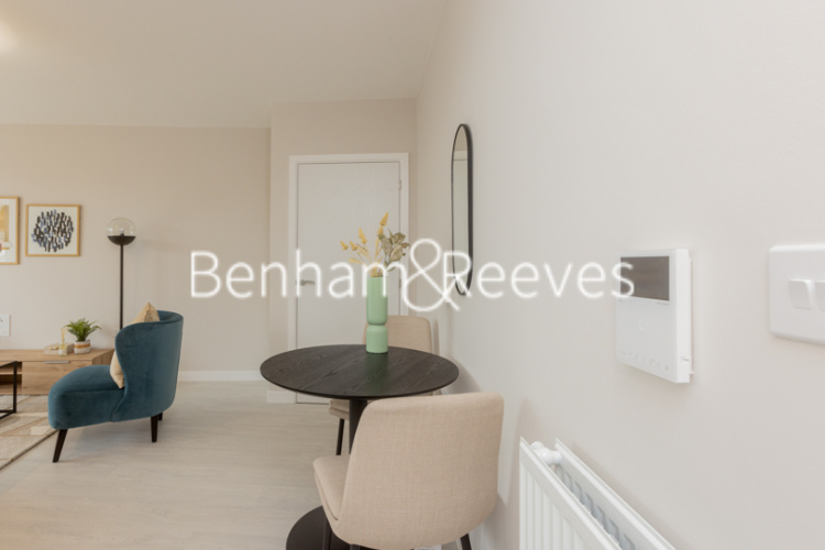 1 bedroom flat to rent in Perryfield Way, Hampstead, NW9-image 13