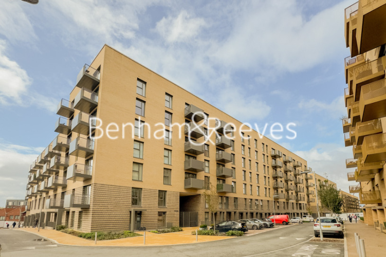 1 bedroom flat to rent in Perryfield Way, Hampstead, NW9-image 14