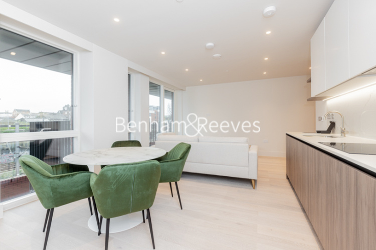 2 bedrooms flat to rent in West Hampstead Central, West End Lane, NW6-image 9