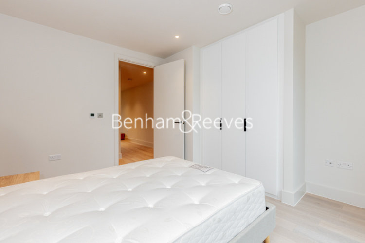 2 bedrooms flat to rent in West Hampstead Central, West End Lane, NW6-image 15