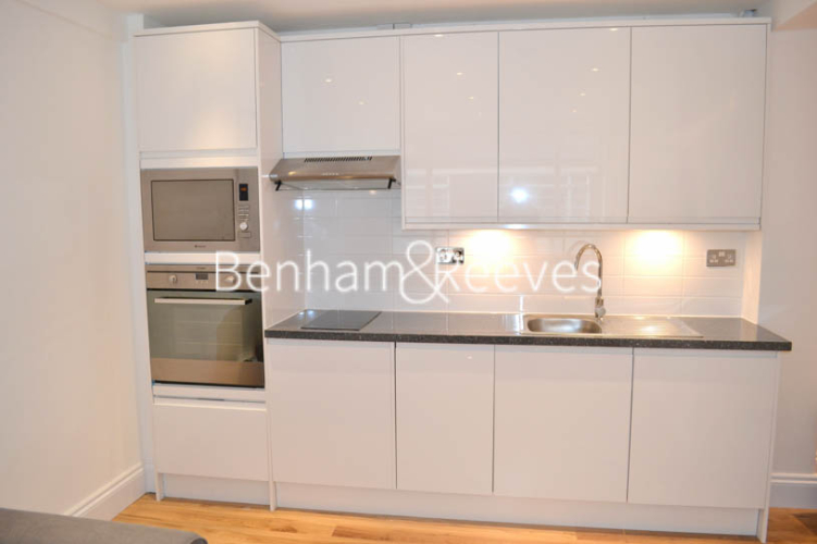 1 bedroom flat to rent in Nell Gwynn House, Sloane Avenue, SW3-image 5