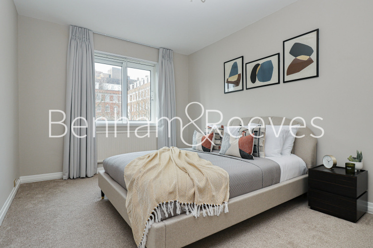 3 bedrooms flat to rent in Montrose Court, Princes Gate, SW7-image 14