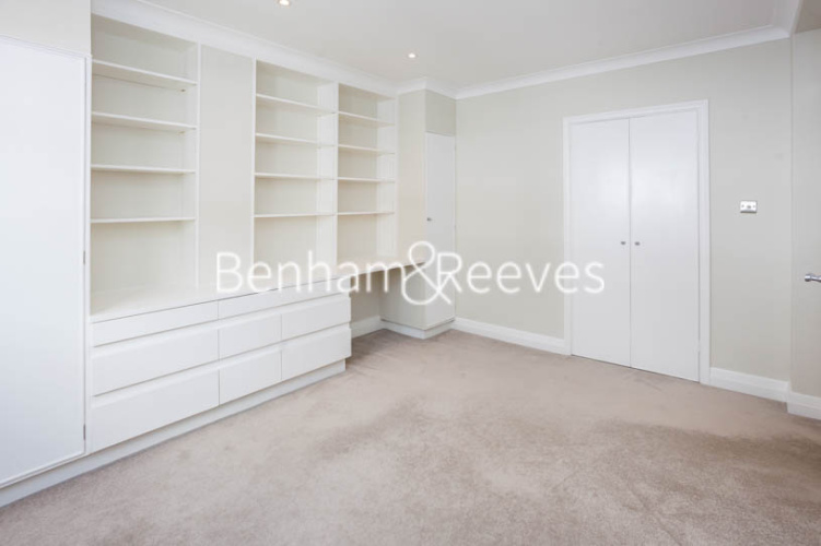 3 bedrooms flat to rent in Princes Gate Mews, South Kensington, SW7-image 3