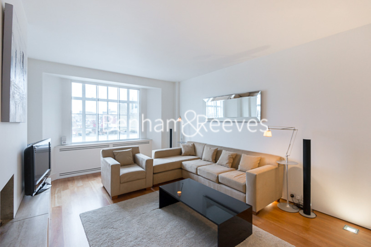 1 bedroom flat to rent in St. George's Court, Brompton Road, SW3-image 2